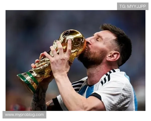 马丁内斯门线技术表现稳健，本赛季多次关键扑救展现顶级反应能力