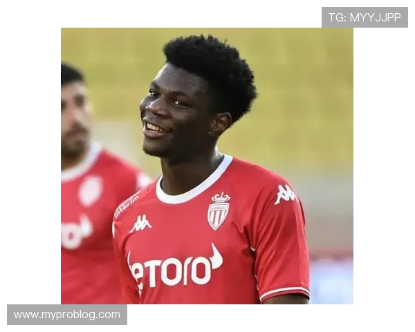 奥雷利安·楚阿梅尼：欧冠+西甲双冠加冕，荣誉突破解析